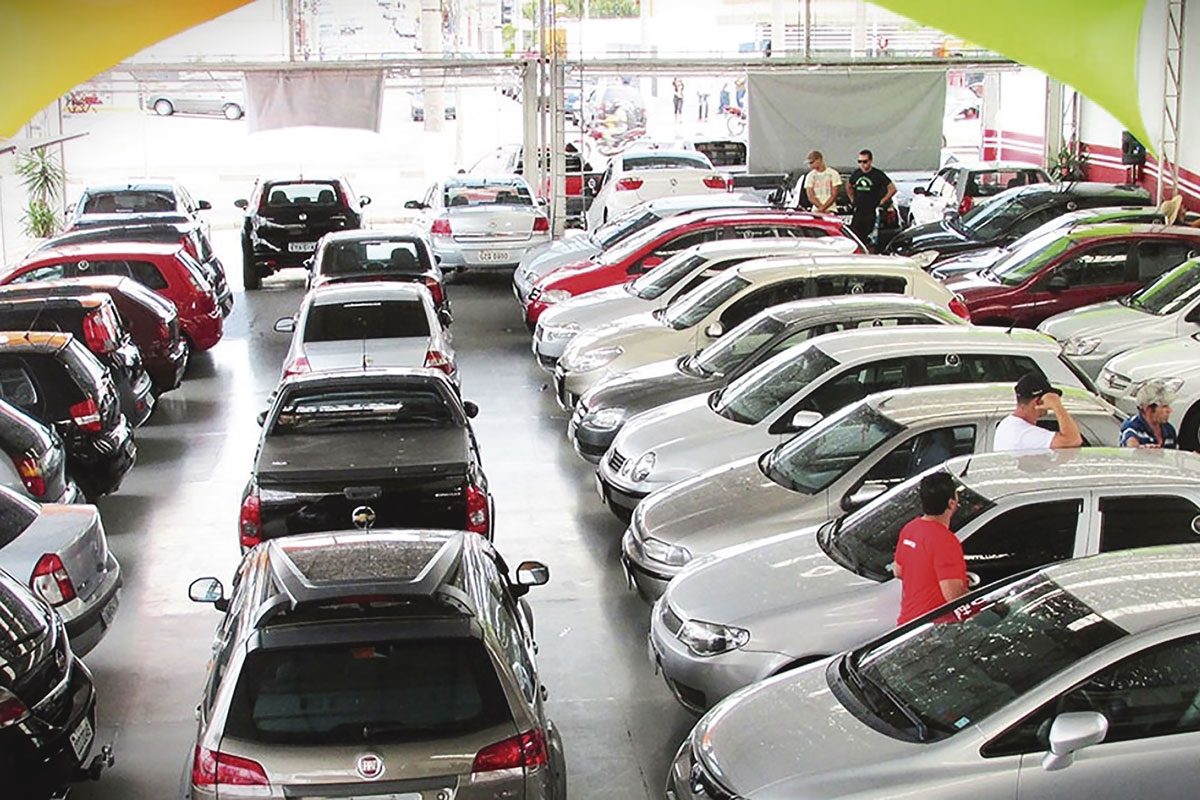Mercado de carros  usados segue em alta
