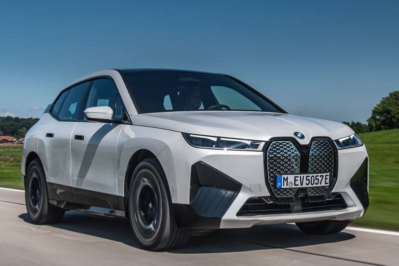 BMW lança condições especiais para linha de veículos elétricos no Brasil