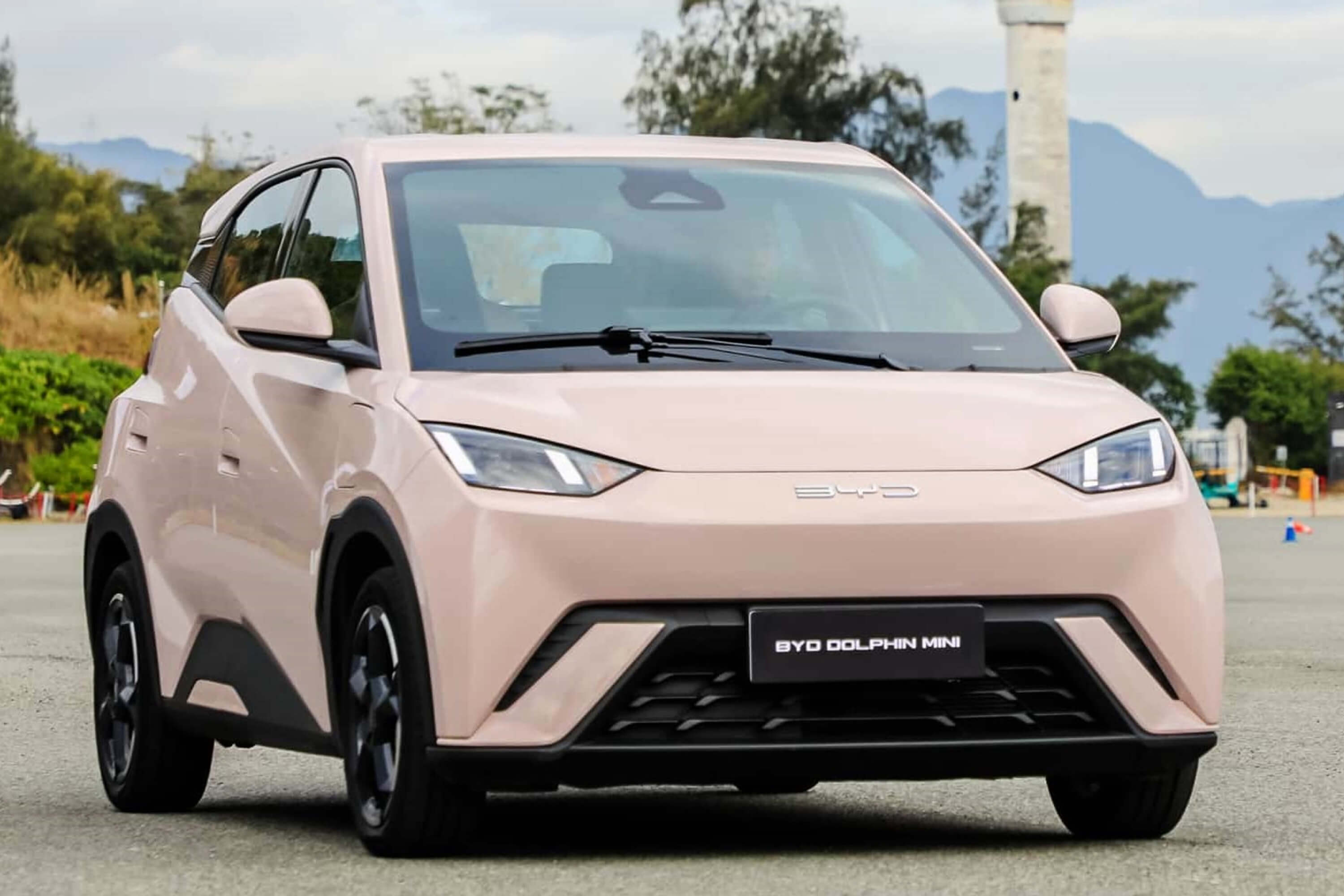 BYD segue imbatível entre elétricos e híbridos no Brasil