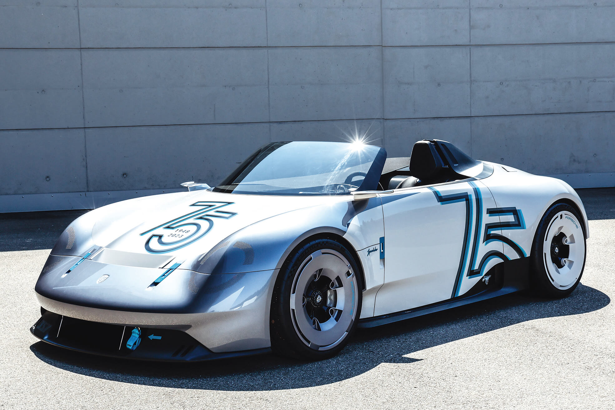 Porsche revela seu novo carro-conceito 