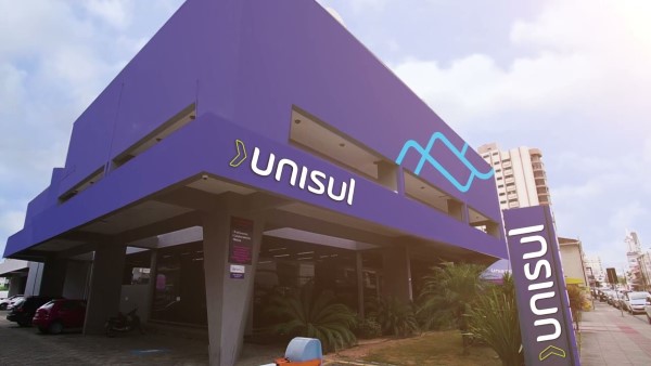 Unisul conquista primeiro lugar entre as instituições privadas de Santa Catarina