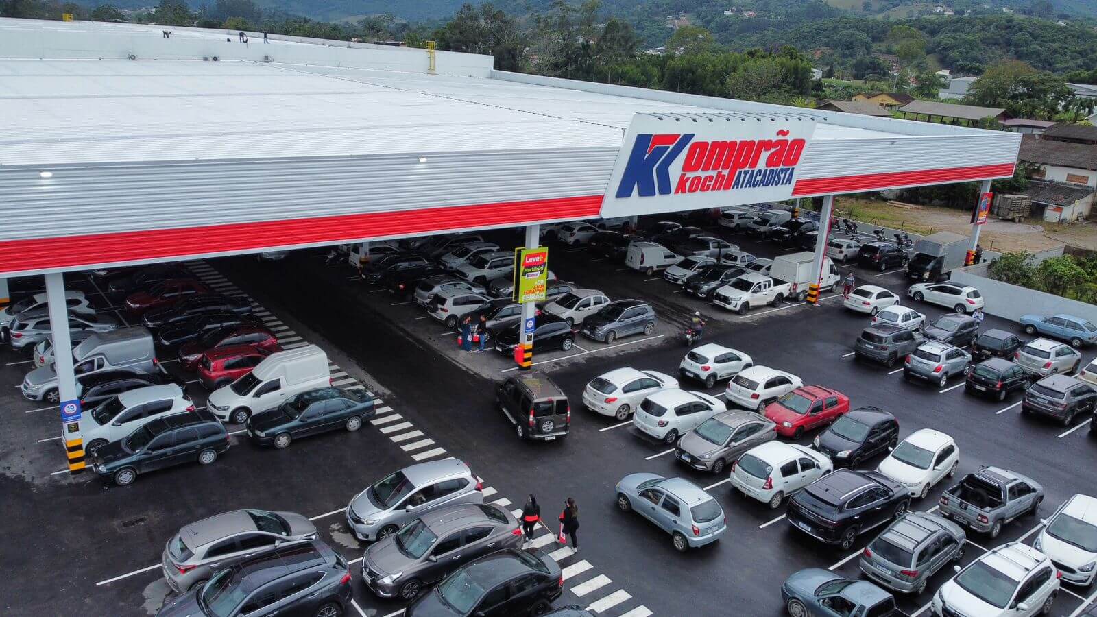 Grupo Koch faz mutirão de contratação pra trabalhar aos fins de semana