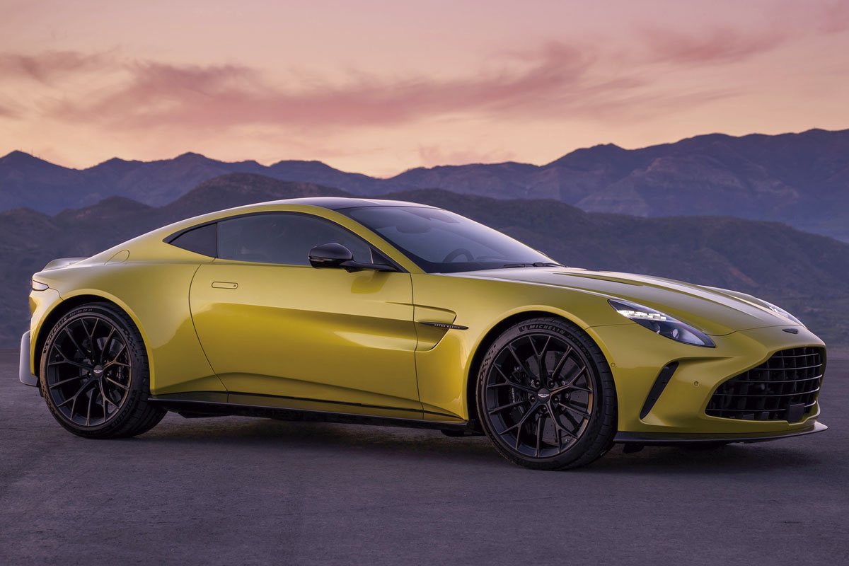 Aston Martin apresenta novo Vantage