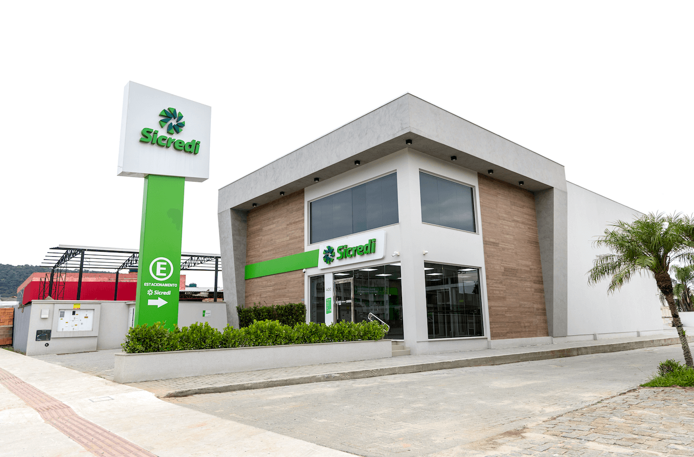 Sicredi bate R$ 50 bilhões em consórcios e cresce acima da média nacional
