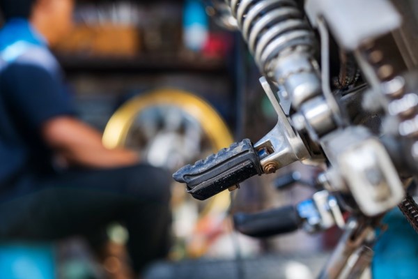 É essencial só utilizar peças originais Honda em sua motocicleta