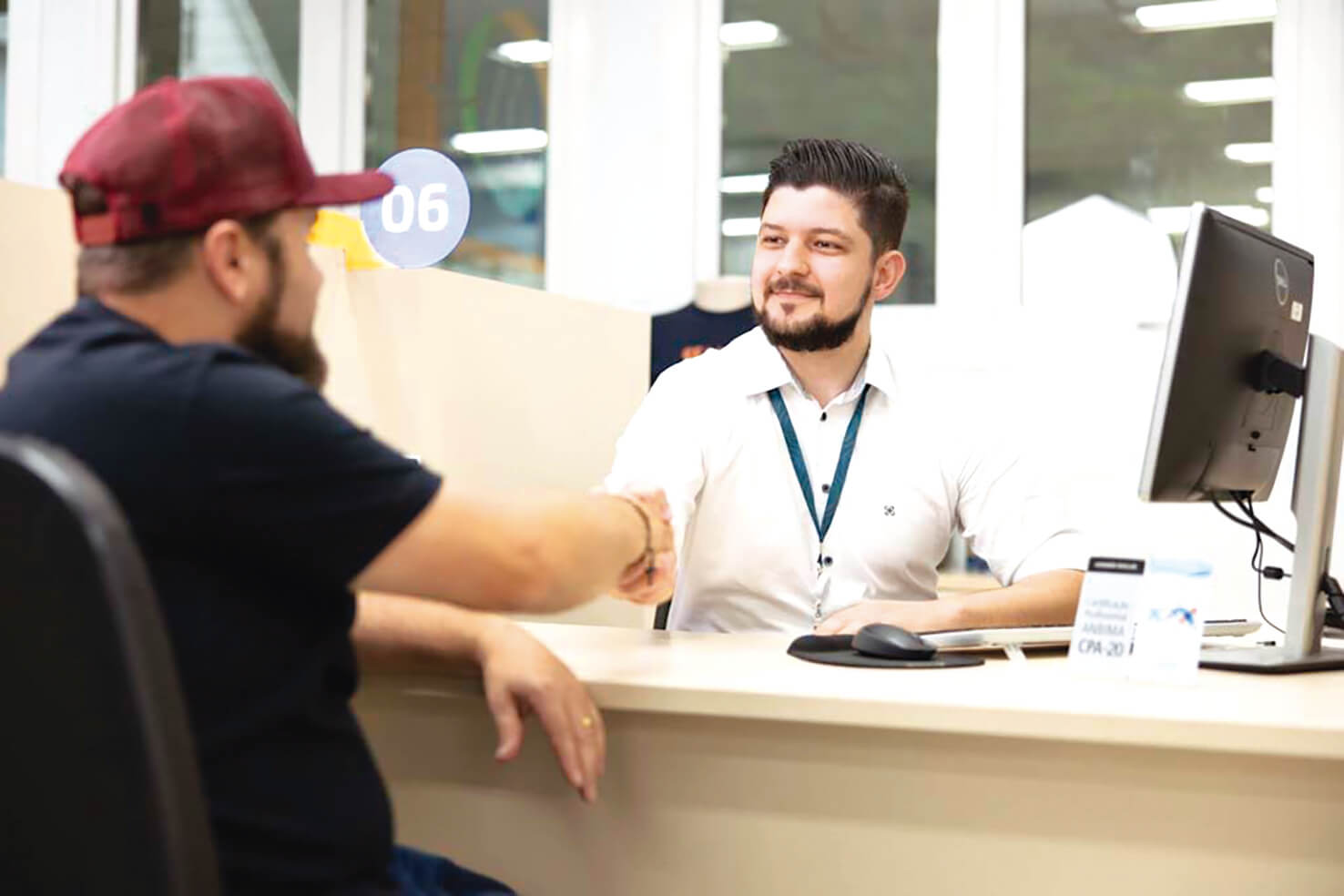 Viacredi faz campanha de negociação de dívidas neste sábado 