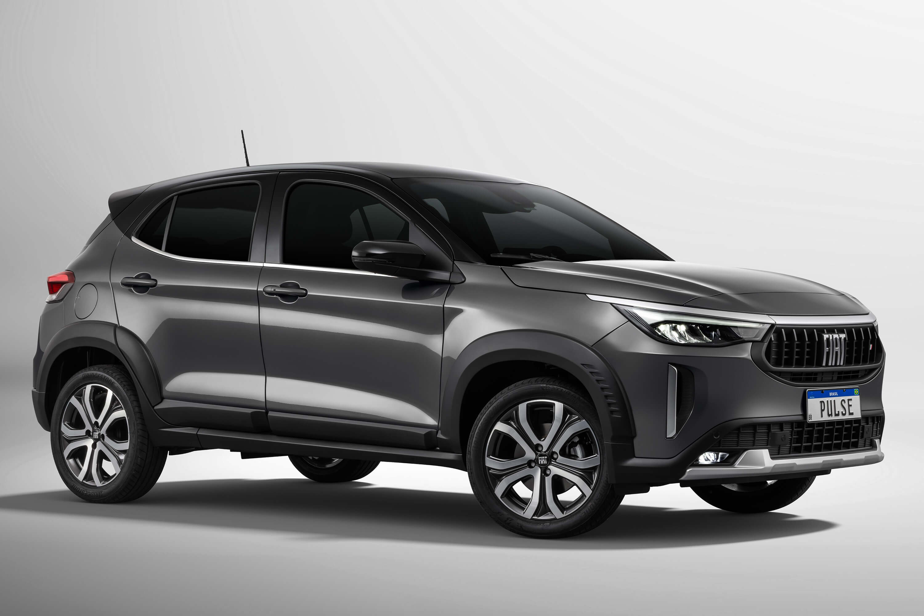 Fiat Pulse estreia visual renovado e versões exclusivas no Brasil