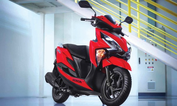 Honda Elite 125 está à venda na Promenac Motos