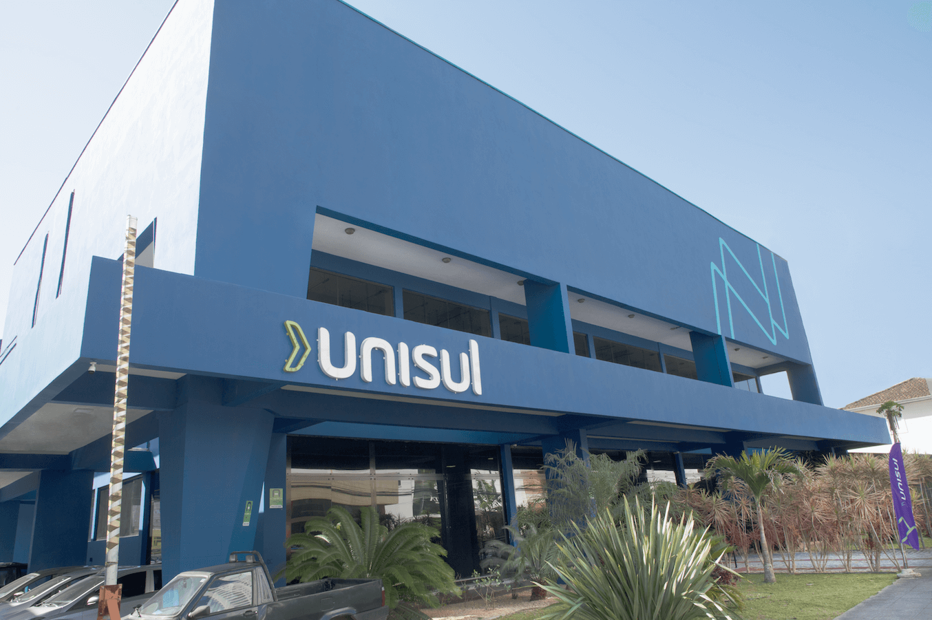 Há 60 anos transformando pessoas e cidades