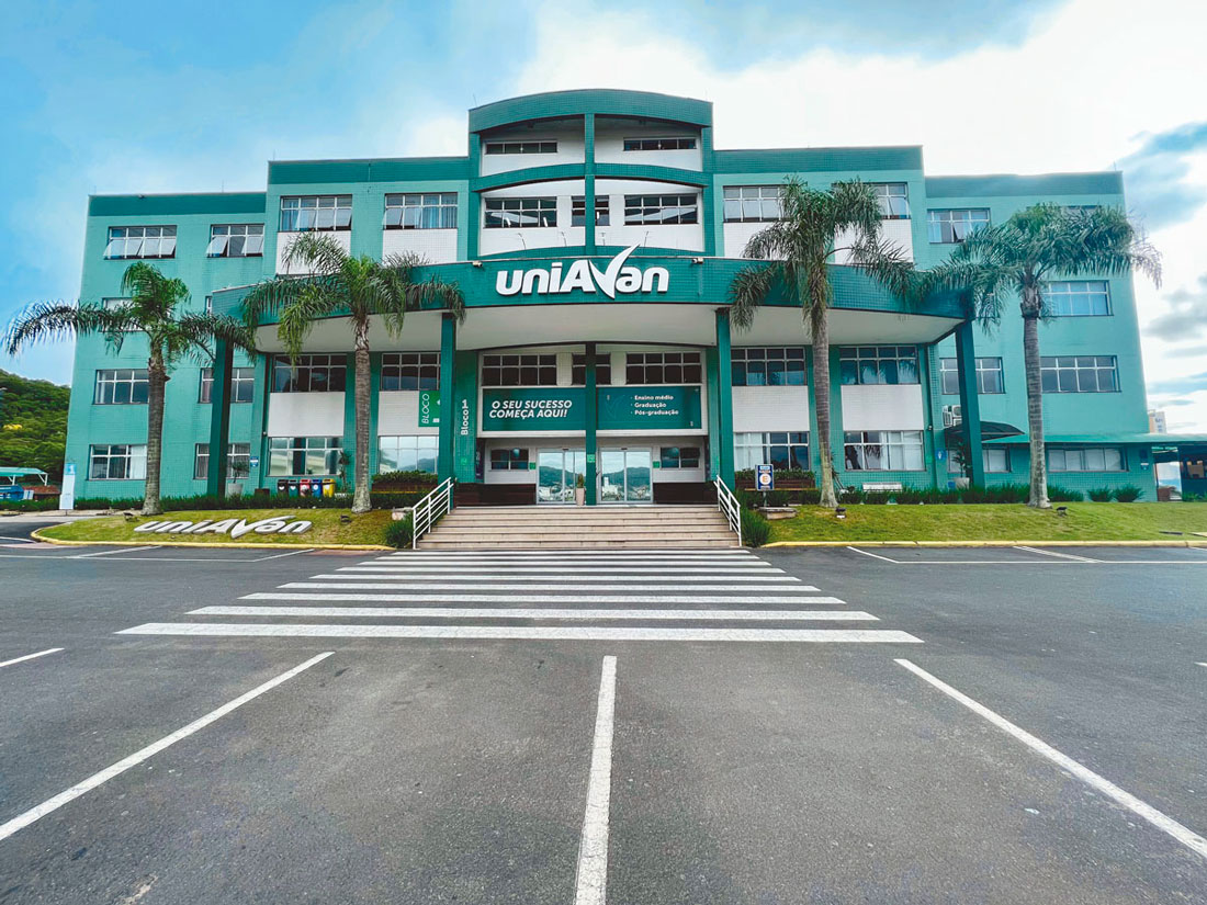 Uniavan dá dicas para evitar golpes  cibernéticos durante as compras de fim de ano