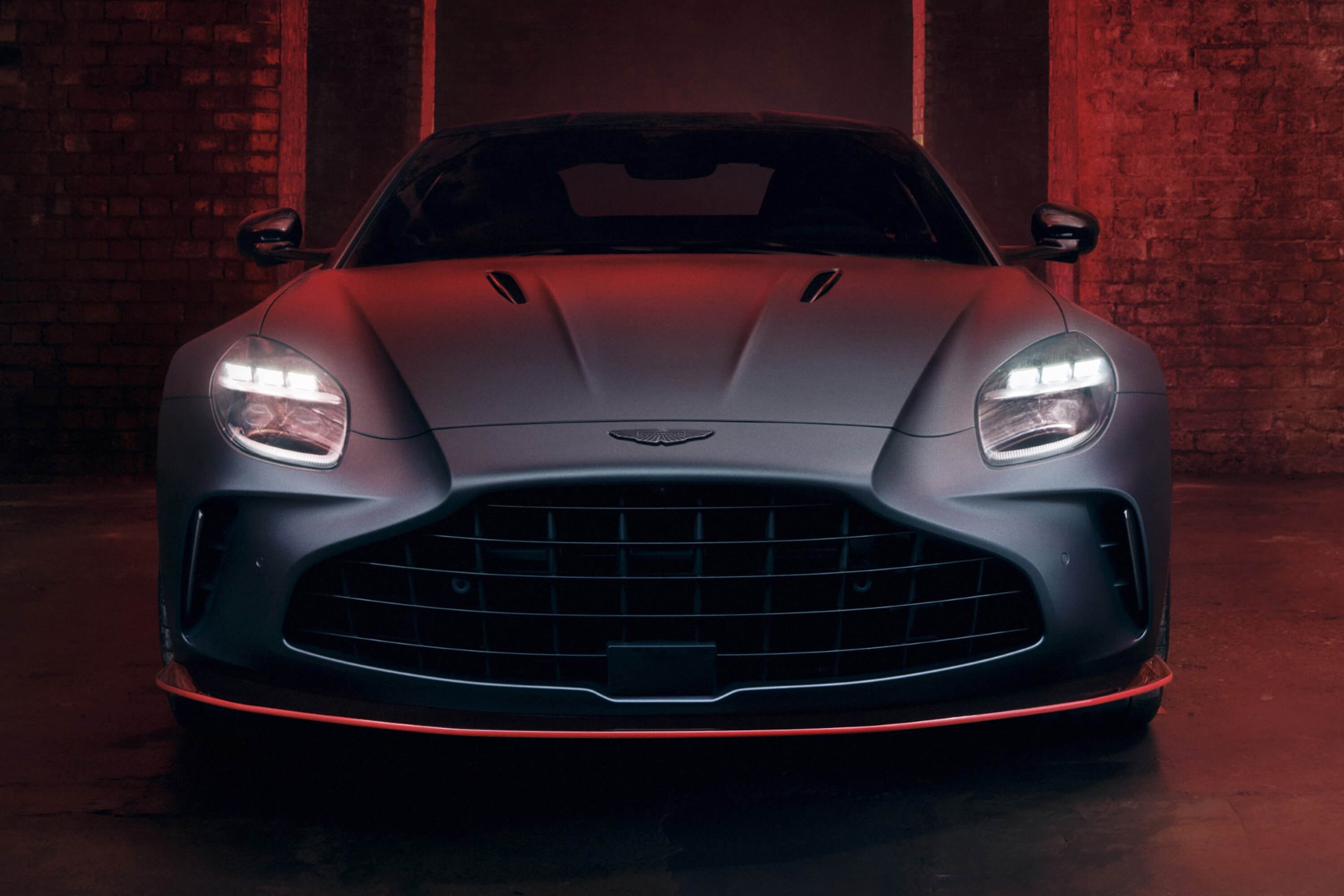 Aston Martin revela o Vantage S de 680 cavalos de potência 