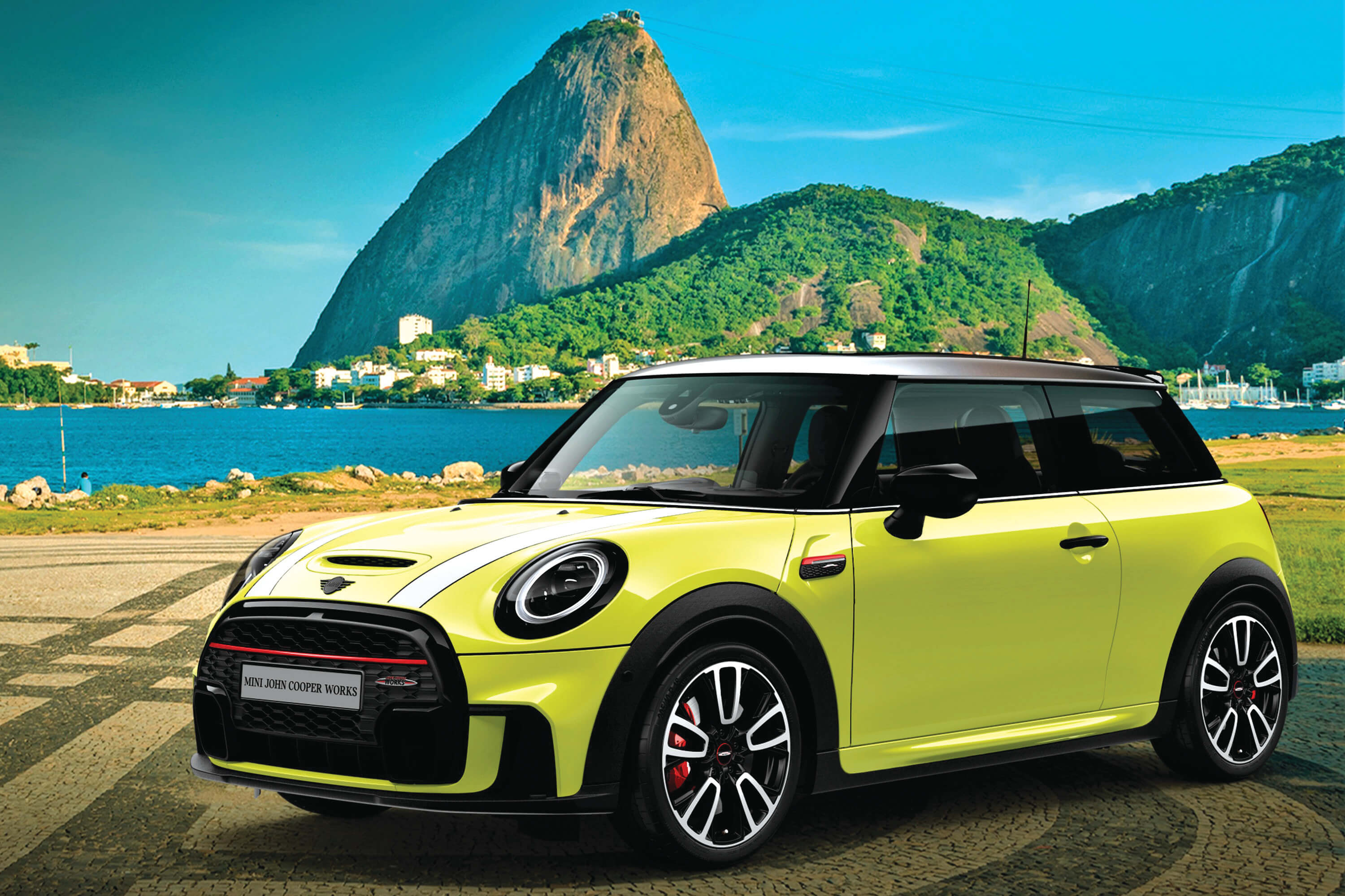 Mini John Cooper Works chega ao Brasil 