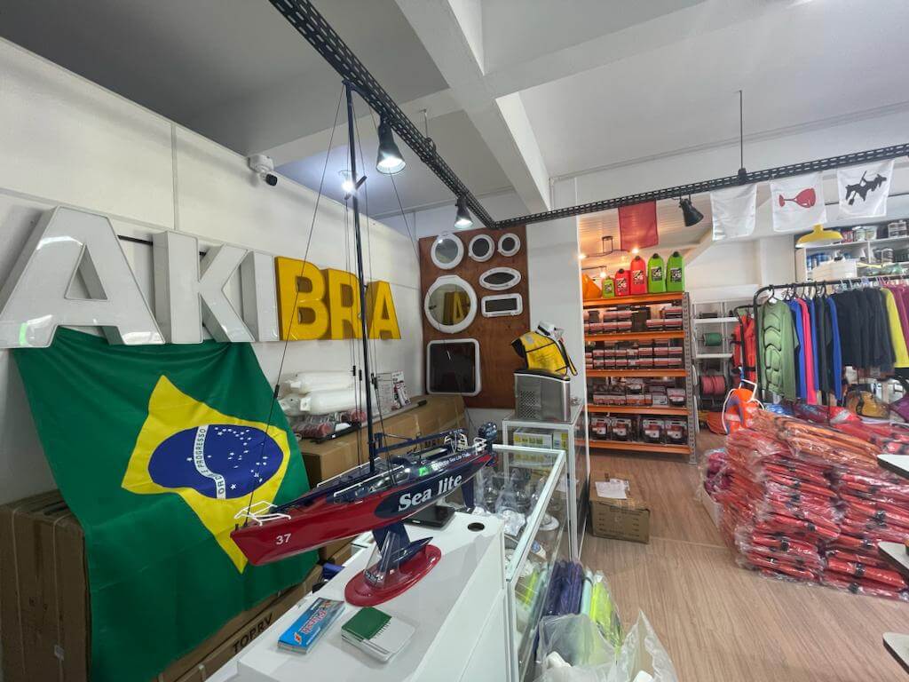 Conheça a Akibra: referência em produtos náuticos e para motorhomes