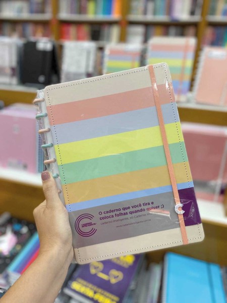 Corrida pela compra do material escolar movimenta o Itajaí Shopping