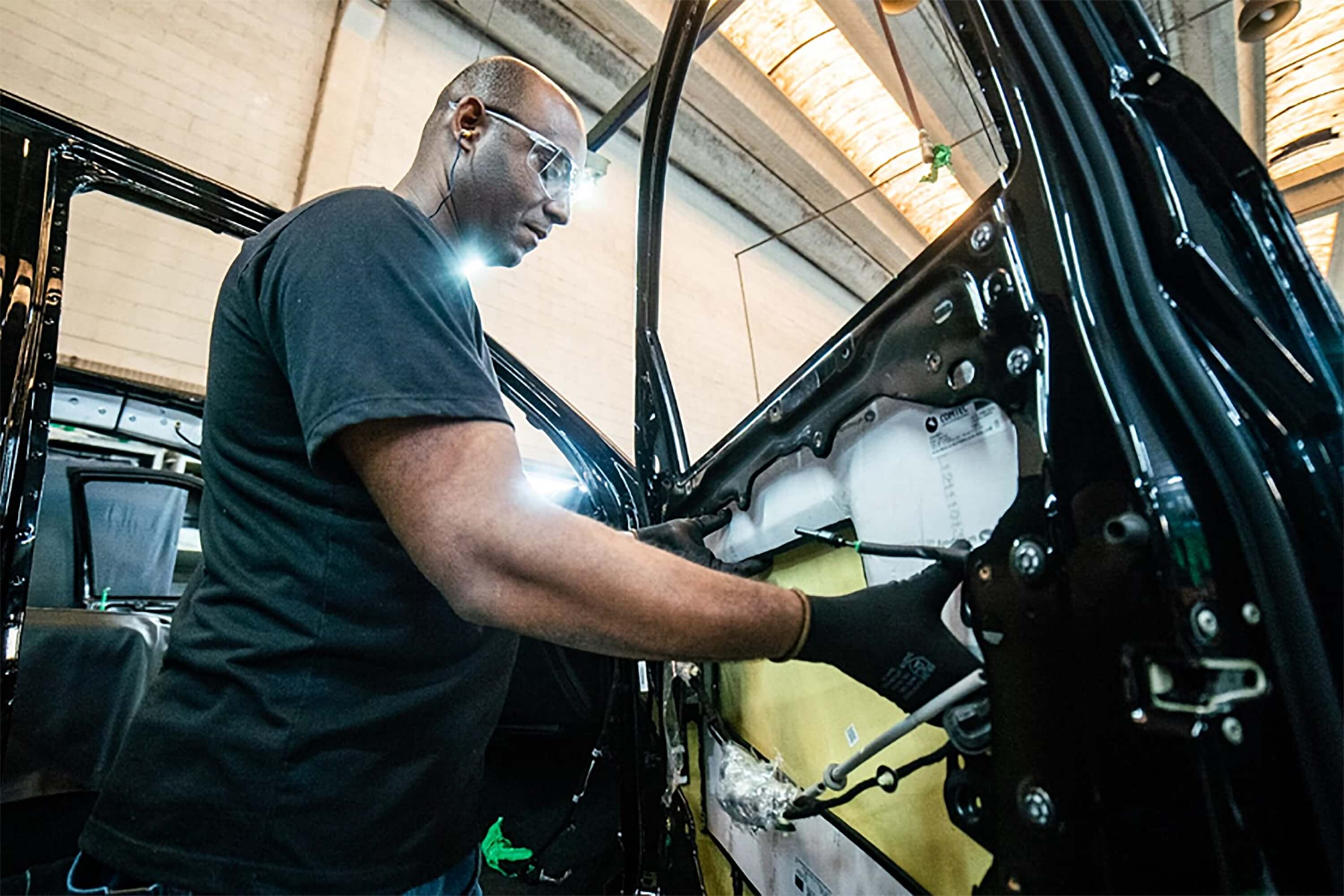 Setor de blindagem de carros bate recorde em 2024