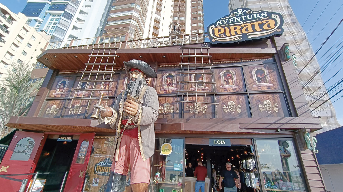 Aventura Pirata entre as melhores atrações de BC