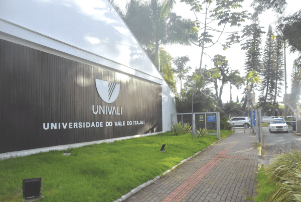 Univali se mantém como a melhor universidade não pública de SC