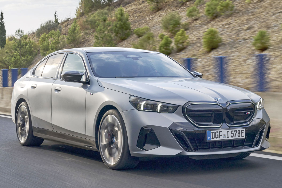 BMW Série 5 chega  em março ao Brasil 