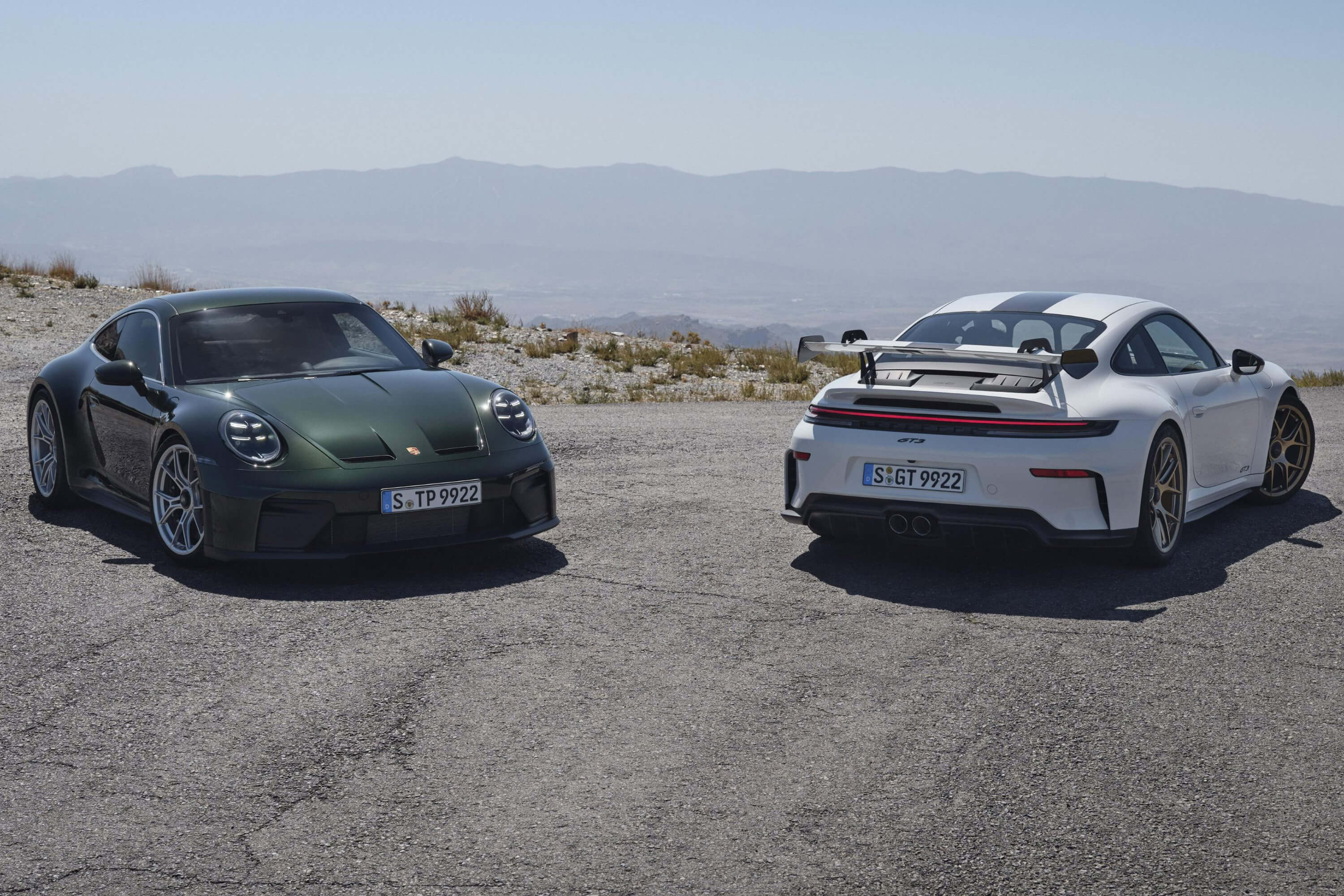 Porsche relança o superesportivo 911 GT3 no Brasil  