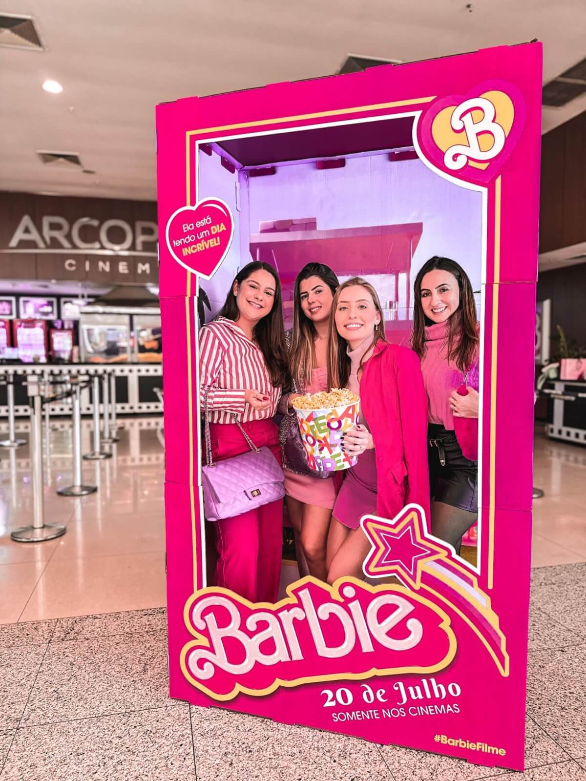 Busca por filme e produtos da Barbie movimenta o Itajaí Shopping