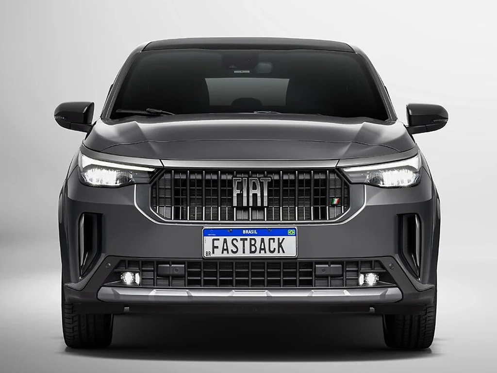 Fiat Fastback chega a  150 mil unidades no Brasil