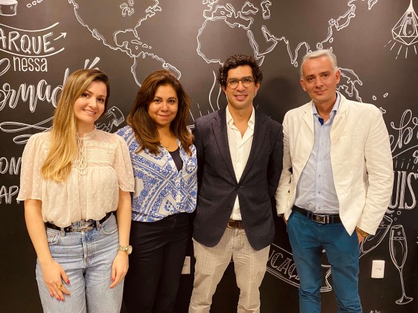 UniAvan assina convênios com universidades de Portugal