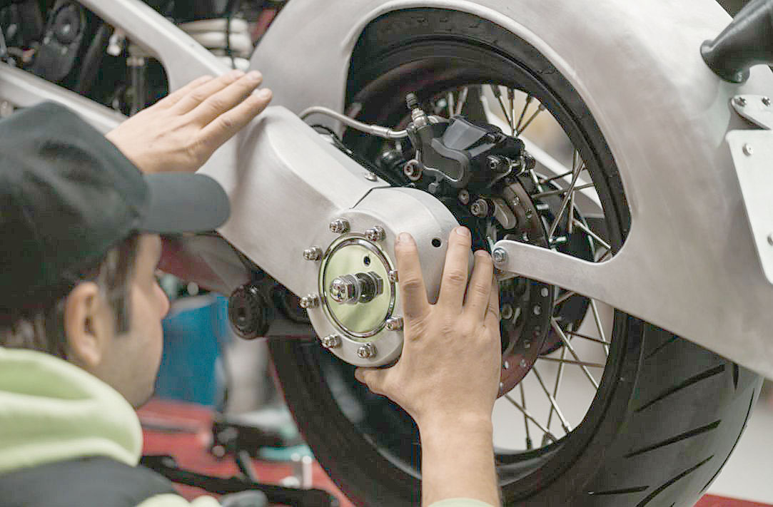 Promenac Motos explica a diferença  dos sistemas de freios ABS e CBS 