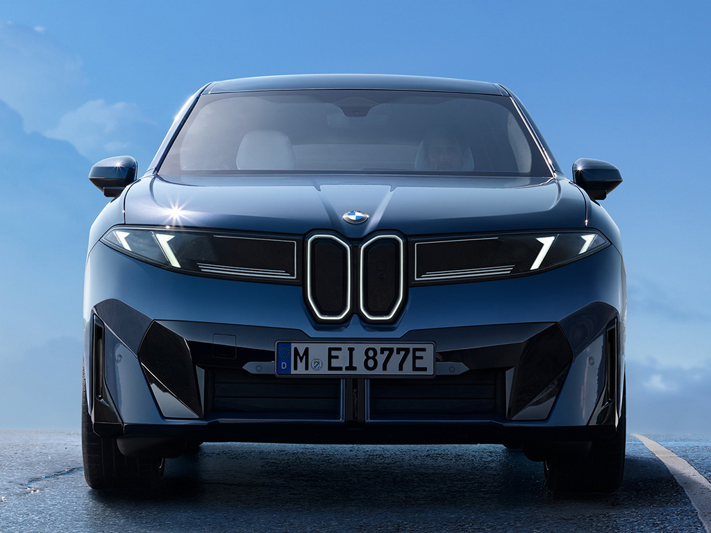 BMW lança iX3 elétrico com até 805 km de autonomia 