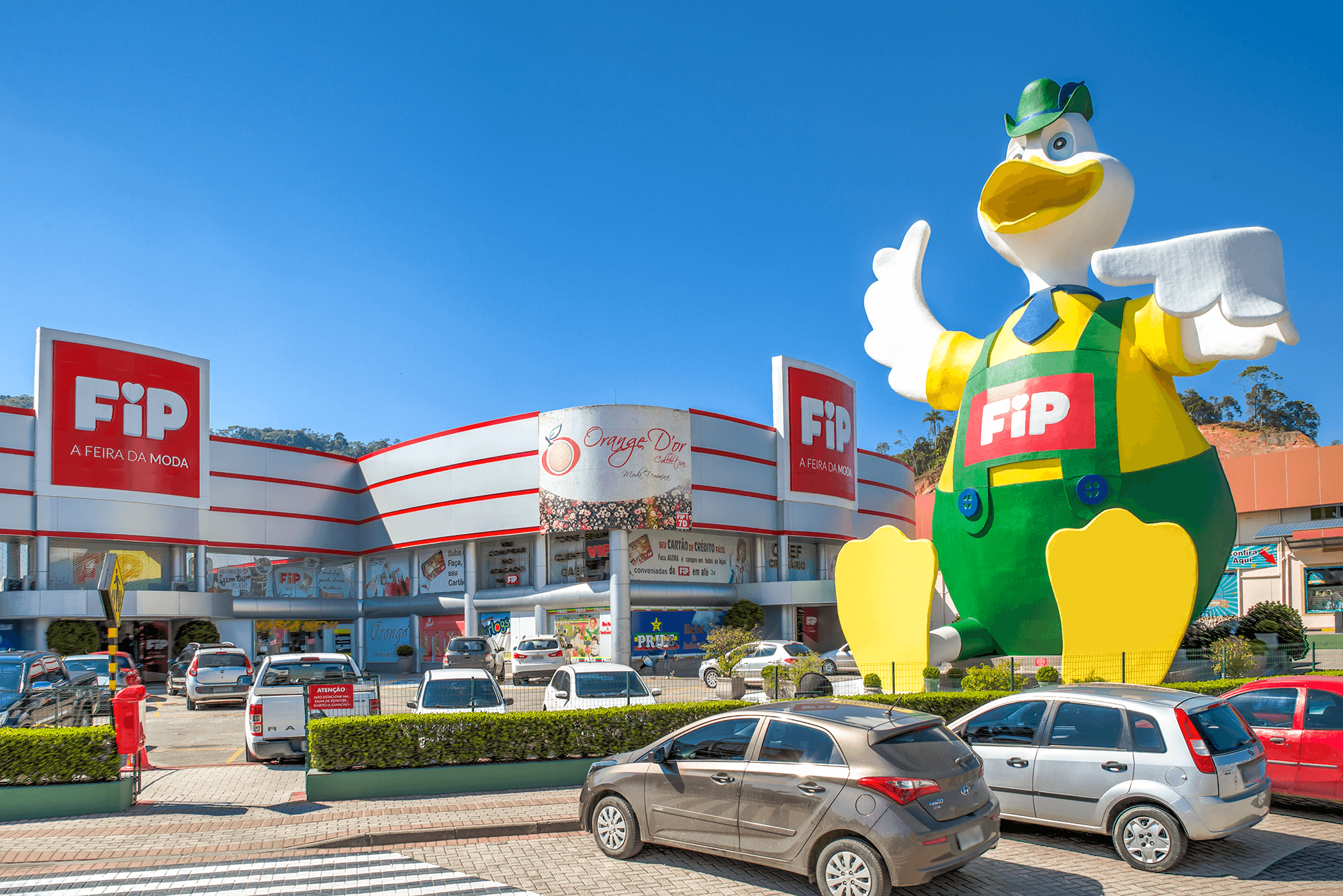 Feira da Moda em Brusque tem feirinha de artesanato especial