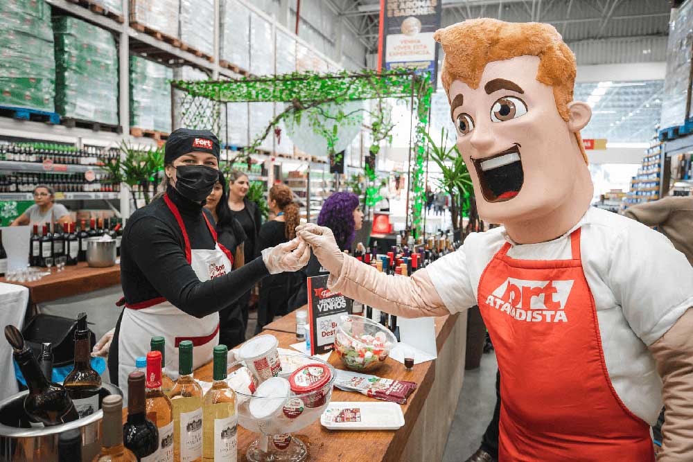 Festival de vinhos do Fort Atacadista terá degustações gratuitas neste sábado em BC