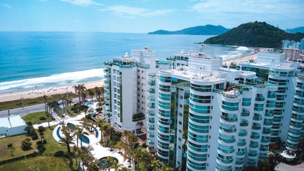 Brava Beach é opção de morar de frente para o mar e perto da natureza
