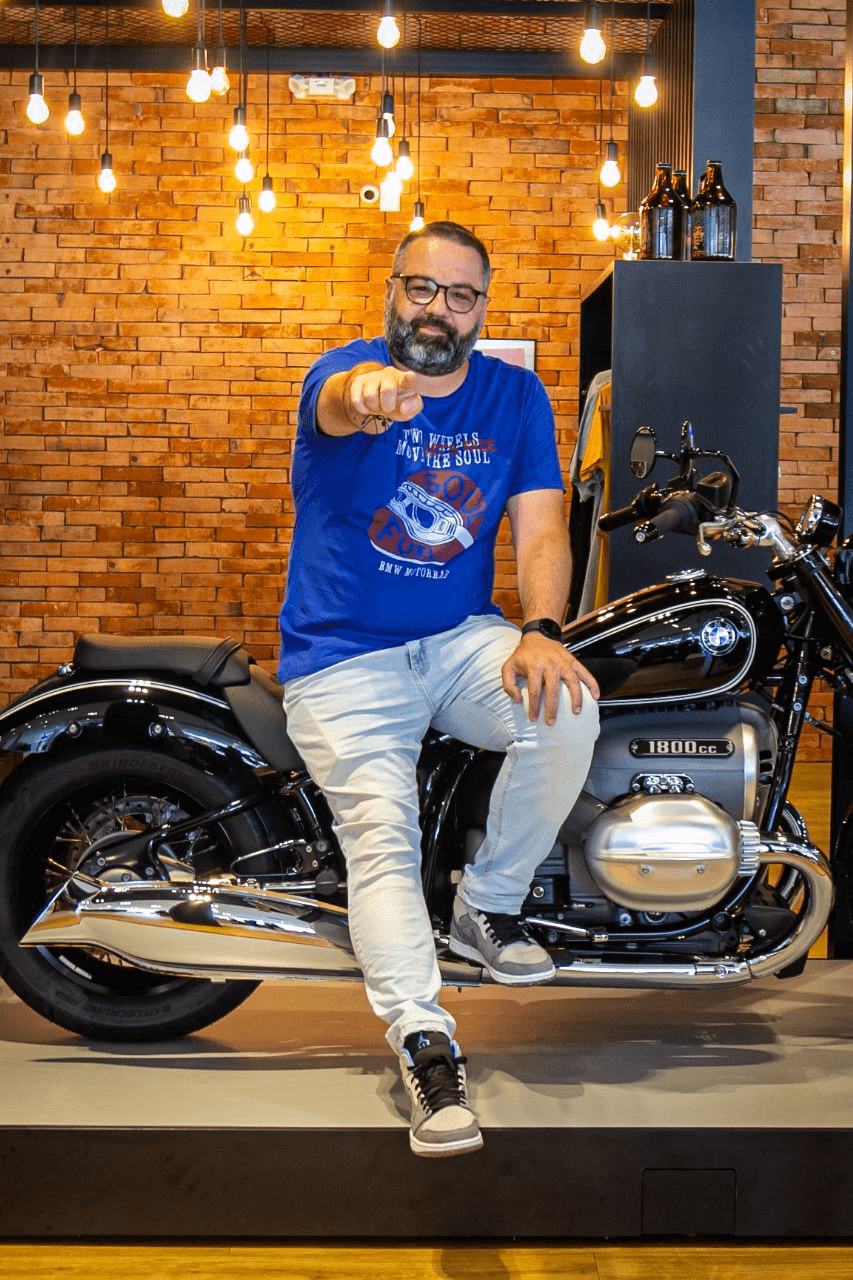 BMW bateu recorde de vendas de motos premium
